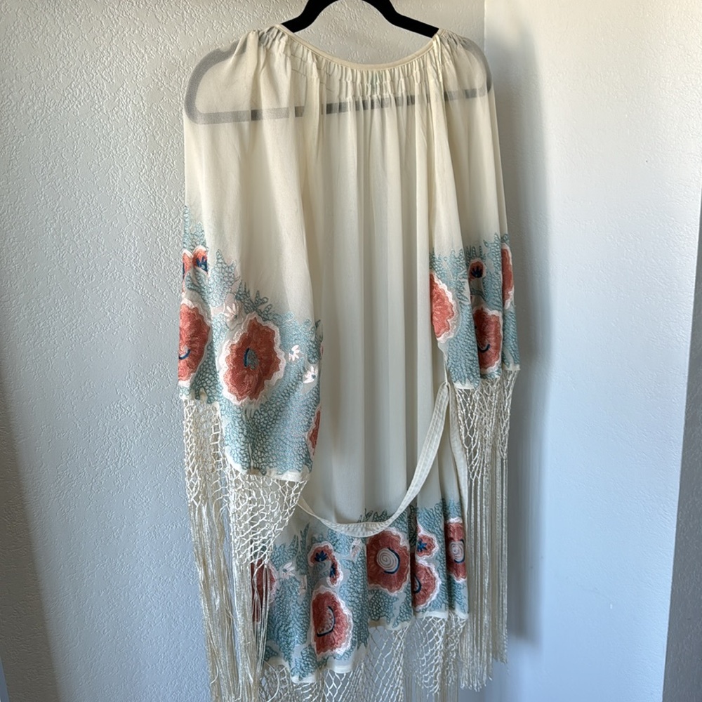 Free People Intimately Fringe Robe - Picture 4 of 9